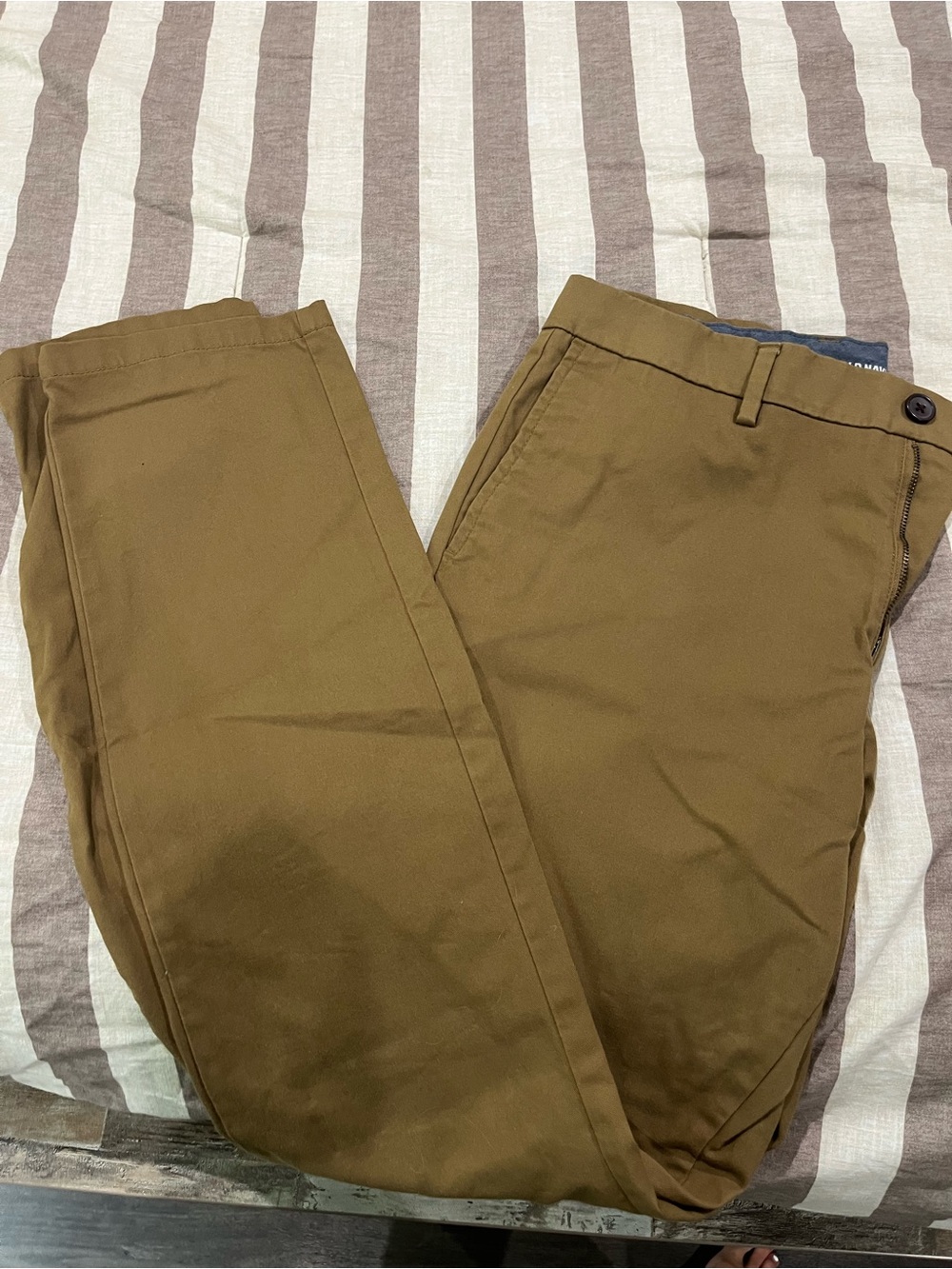 Old Navy Men's Khaki Brown Chino Pants